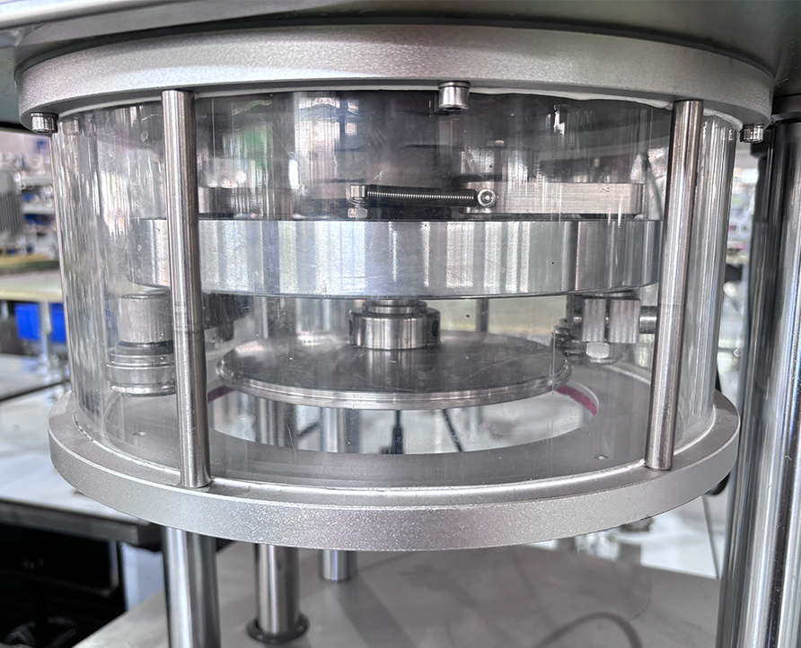 Máquina selladora al vacío semiautomática, máquina de sellado al vacío por presión negativa para latas de mariscos.